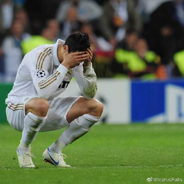 关于尤文轻取拜仁，阿扎尔补时绝平德甲的信息