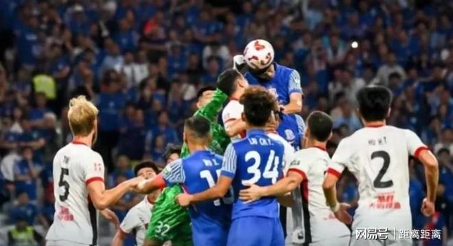 申花客场逼平上港，保持不败状态的简单介绍